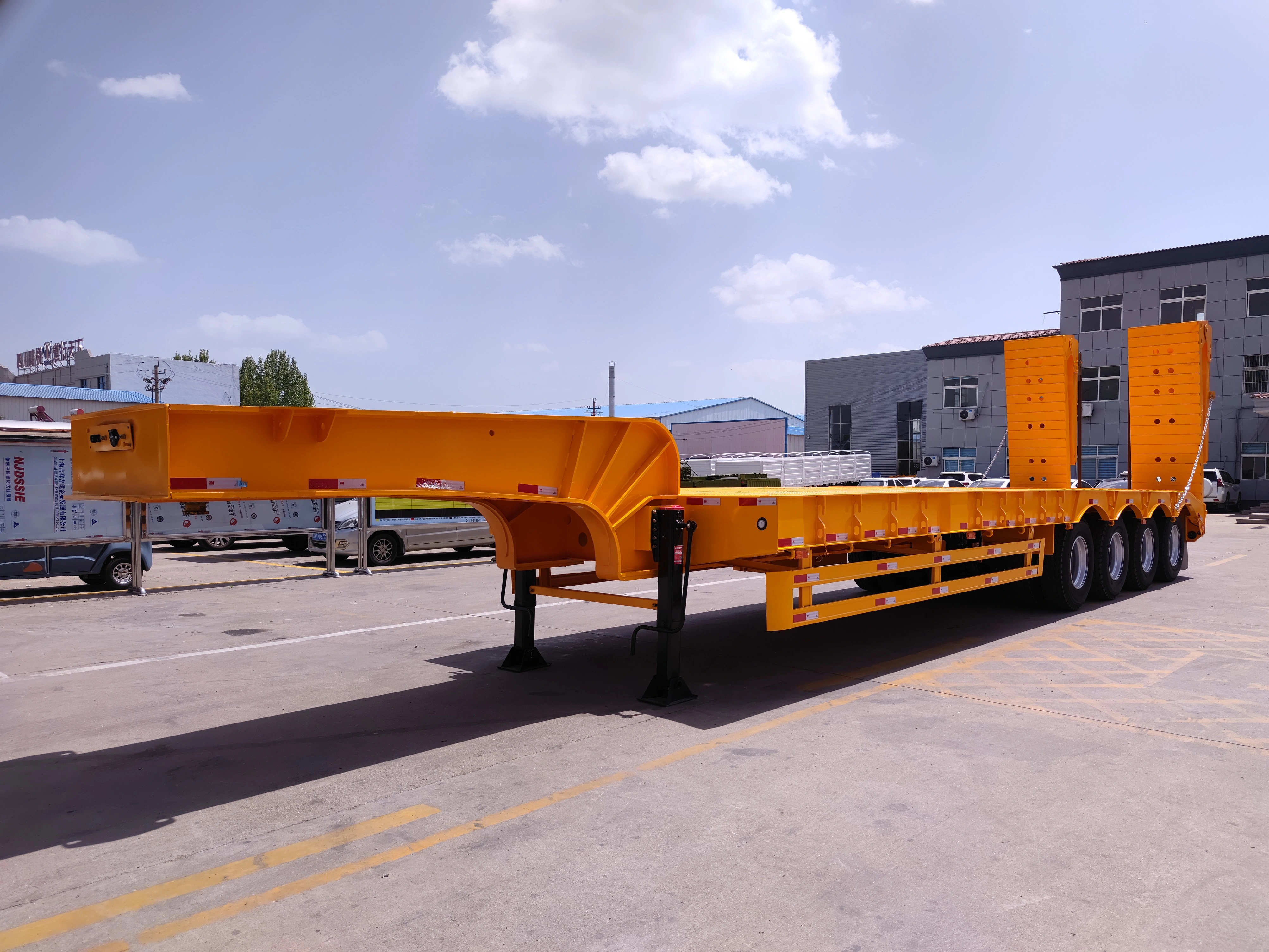 Container Flatbed Trailer