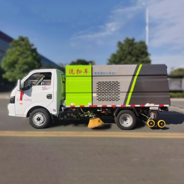 DongFeng TuYi 4x2 Sweeper Truck for Road Maintenance
