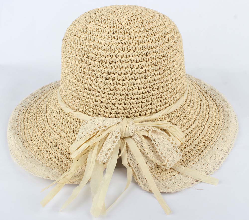 Nouveau chapeau de crochet pour femmes avec un grand bord