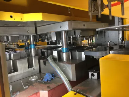 Drinks can lids SOT EOE production line