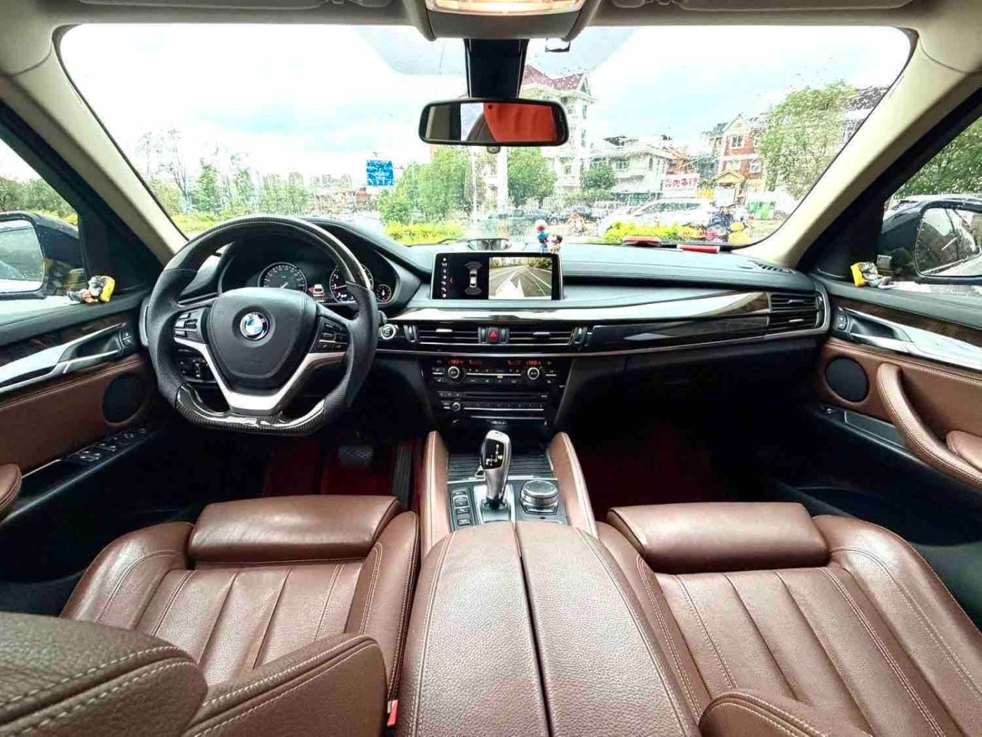 BMW X6 (2018 Model) xDrive28i