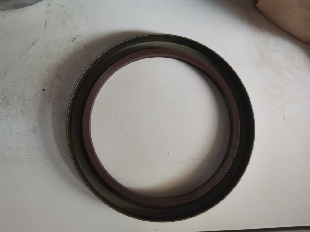 bulldozer spare parts oil seal