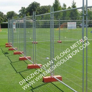 Traffic barrier temporary fence barricade