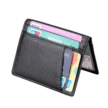Leather Travel Wallets and Card Holders for Men: The Perfect Accessory for Staying Organized on the Go