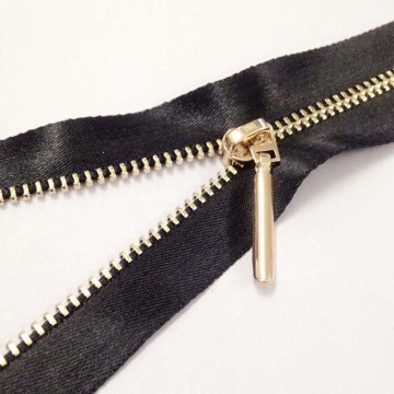 10 Inch brass separating zipper for luggage