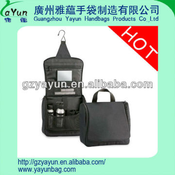 Foldable washing bag with zipper