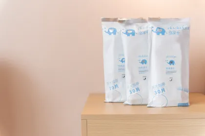 Convenient Mopping Wipes for Daily Cleaning