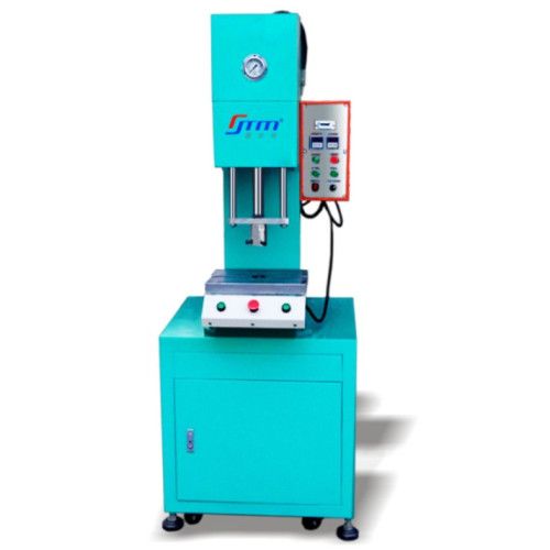 מכונת לחיצה הידראולית בעלת זרוע אחת