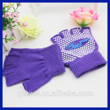 2016 Yhao customized antislip yoga professional acrylic gloves dotted gloves