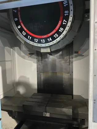 Second Hand Brother CNC Drilling Machine BT30 with Servo Motor and 21 Knives