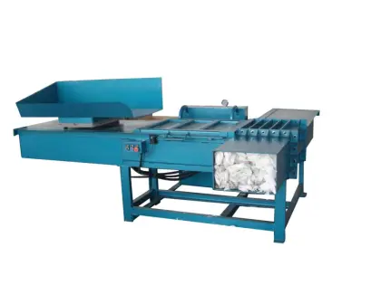 Rice husk bagging machine