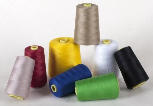 %100 bükülmüş polyester dikiş ipliği