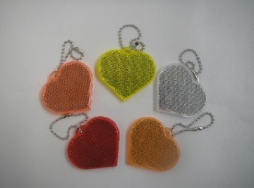 Hard Reflector (Heart Shape) (EN13356 Approved)