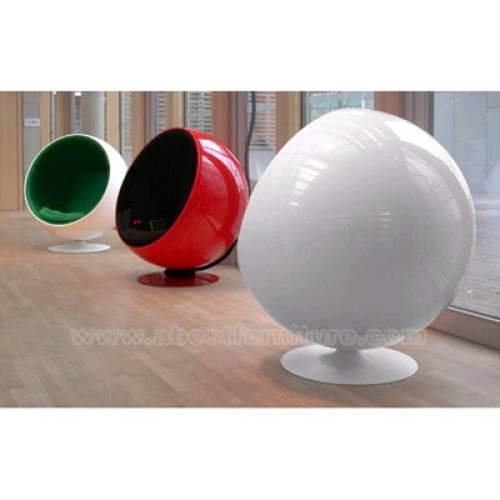Eero Aarnio Ball Chair
