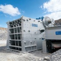 Rangka Baja Integral Tahan Aus Efisiensi Tinggi Jaw Crusher Dirancang Khusus untuk Penghancuran Utama Bijih Tambang dan