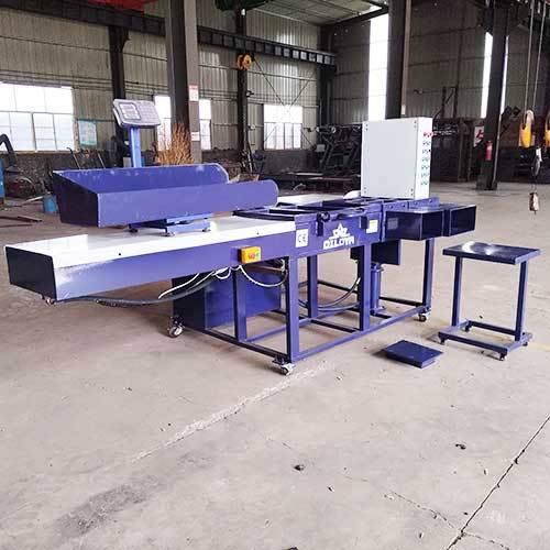 Wiper bagging Baling machine