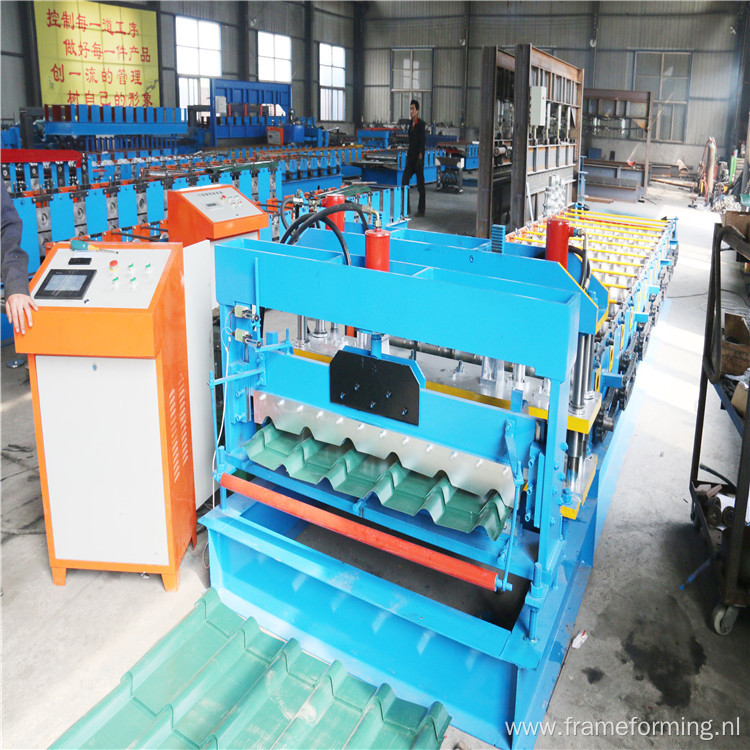 Russia Glazed Steel Tile Roll Forming Machine