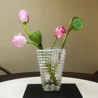 France Luxury Baccarat Crystal Modern Decorative Vases and Tabletop Ornaments