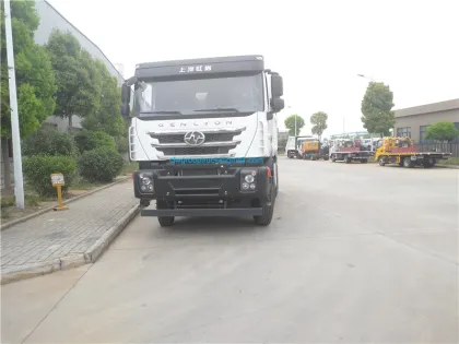 IVECO 390horsepower 8×4 dump truck