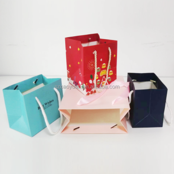 Custom Recyclable Art Paper Printed Shopping Bags with Handles for Clothing or Shoes: Manufacturer and Supplier Options