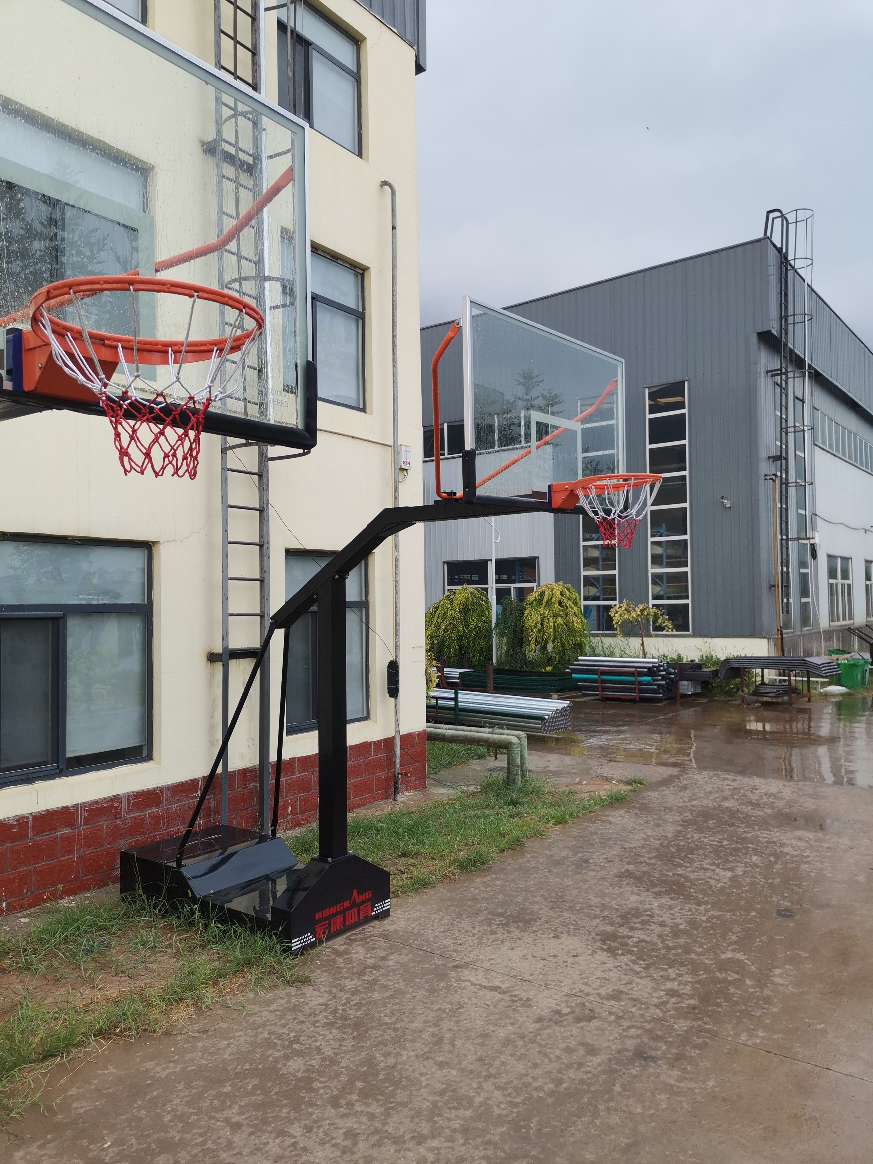Portable Mechanical Basketball System