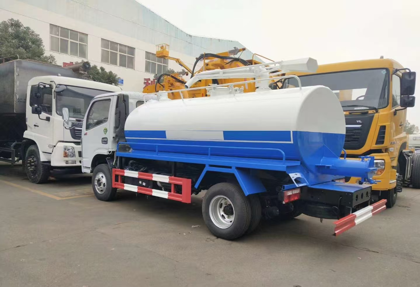 High Performance Cleaning Sweeper Vehicle for Large Areas