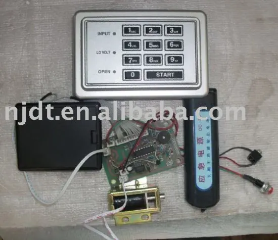 Safety deposit box electronic lock