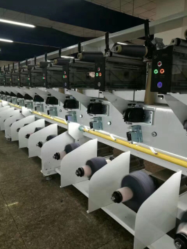 Hank to cone winding machine
