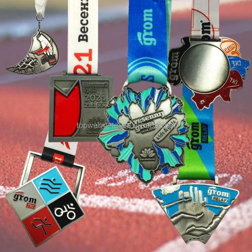 Medalha de metal personalizada Maratona esportiva Running Soccer Bulls Medalha Medalhas de Nadar