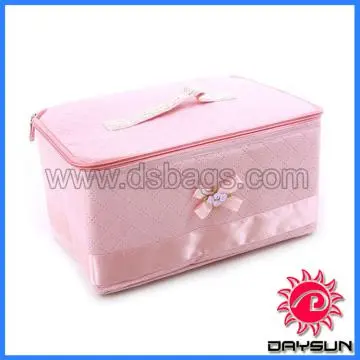 Silk rhyme beauty cosmetic bags