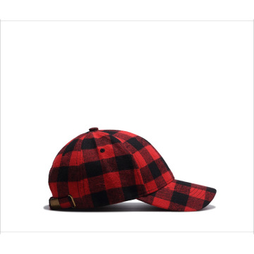 Gorra de béisbol a cuadros negra y roja de algodón
