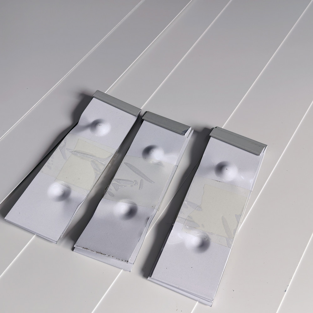 white aluminum