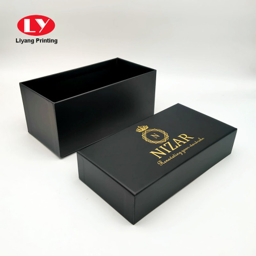 Boîte noire haut de gamme avec ruban personnalisé