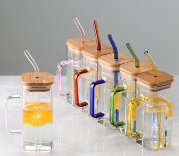 Large Capacity Glass Beverage Cup with Color Straw and Wooden Lid