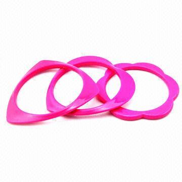 Plastic Bangles, Available in Various Designs, Colors and Shapes,OEM Orders are Accepted
