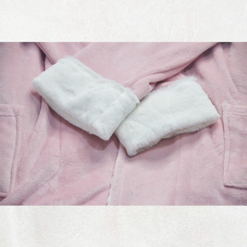 Lange pink og røde pyjamas