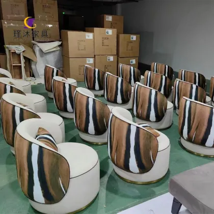 Italian Designed Stainless Steel Rotating Leisure Sofa Chair for Elegant Homes