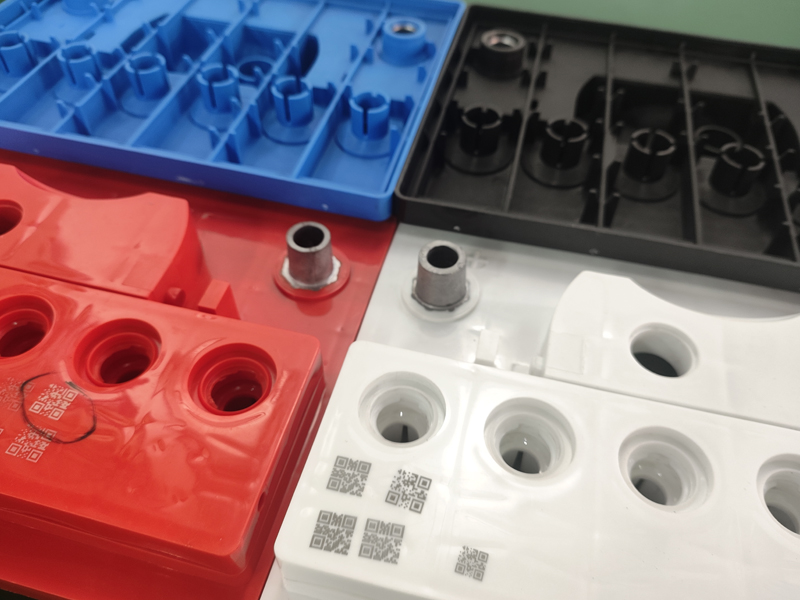 Automatic code scanning detection for new energy lithium battery trays