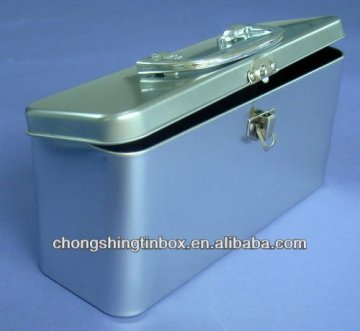 Rectangular packaging box with handle and lock