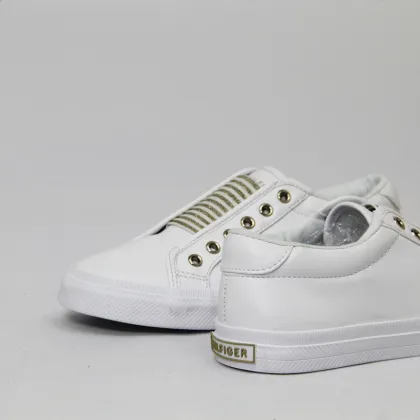 2021 summber slip on white lady shoes