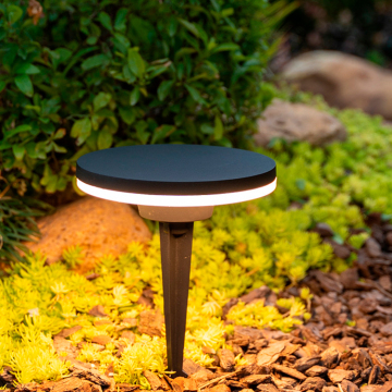 Outdoor LED Plug-in Lawn Lamp - Simple Round Aluminium Ground Light for Gardening