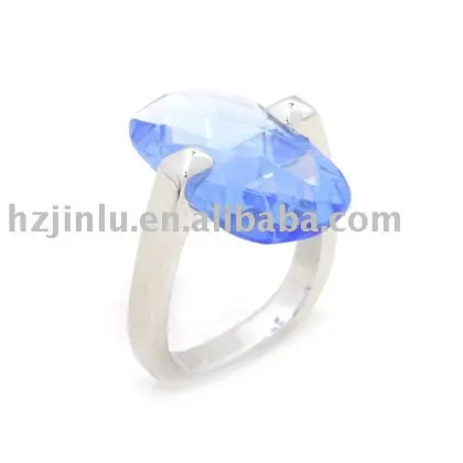 wedding rings, elaborate design ,diamond ring