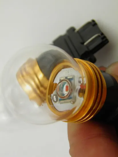 Hot Selling 3157 9W C ree auto led bulbs Red