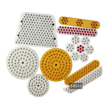 Round Road Stud Glass Beads Reflective Plastic Lens Reflector" could be shortened and optimized for a search engine as:

"Reflective Plastic Lens Round Road Stud