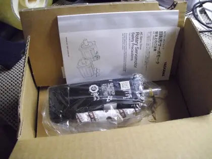 SGM7J-01A6A6C Yaskawa Rotary Servo Motor Controller