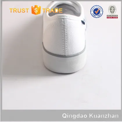 Lace-up white brand canvas shoes