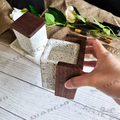 Round Metal Serving Stand with Acrylic Sweet Tray