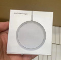 NOVO Design 15W carregador sem fio magnético para iPhone12