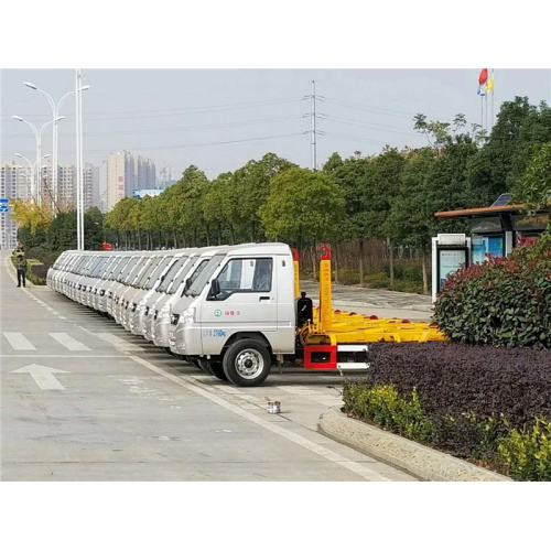 Camión de basura con brazo de gancho redondo simple KAMA