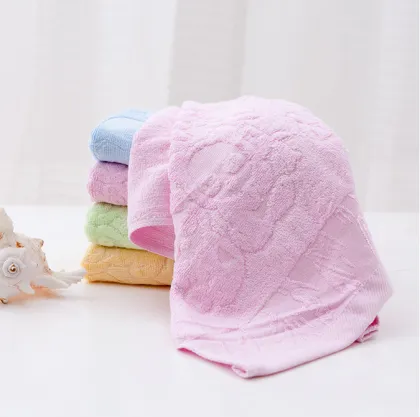 The panda bamboo wipes his face towels bamboo fiber towel